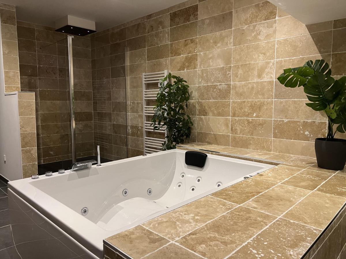 Appart Spa Privatif Laon Lägenhet Exteriör bild